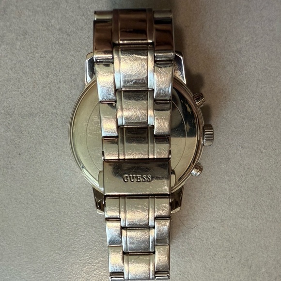 GUESS Women\'s Sunrise Stainless Steel 40mm Watch W0330L3 main image 6